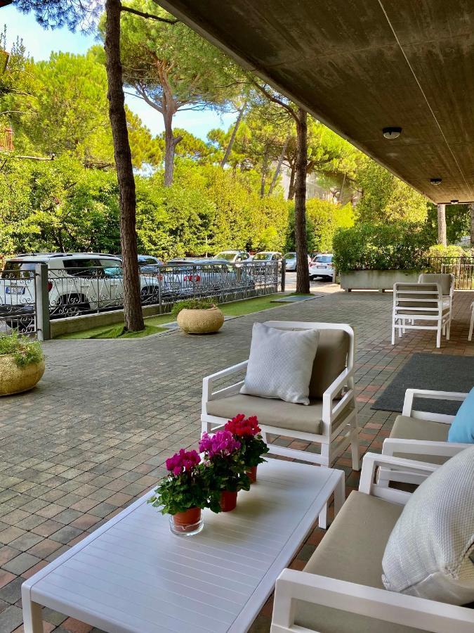 Residence Pineta Verde Мілано-Маріттіма Екстер'єр фото