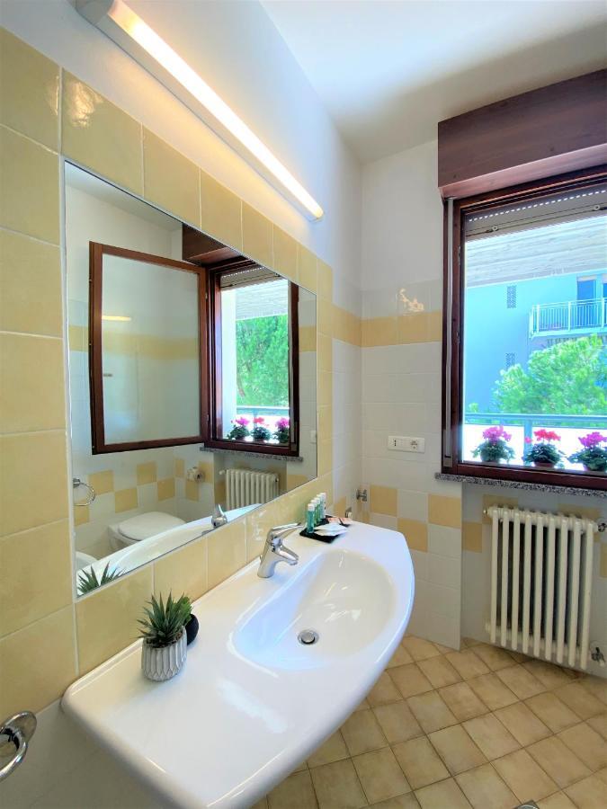 Residence Pineta Verde Мілано-Маріттіма Екстер'єр фото