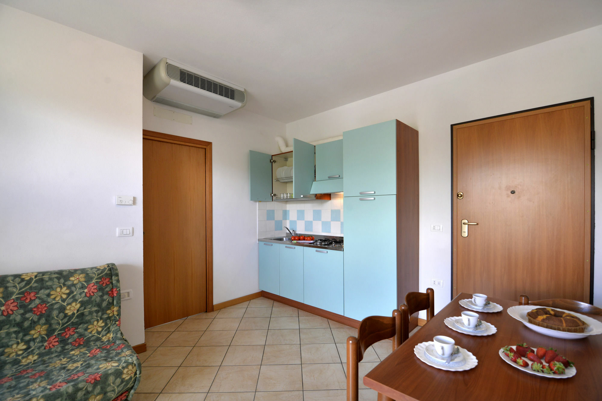 Residence Pineta Verde Мілано-Маріттіма Екстер'єр фото