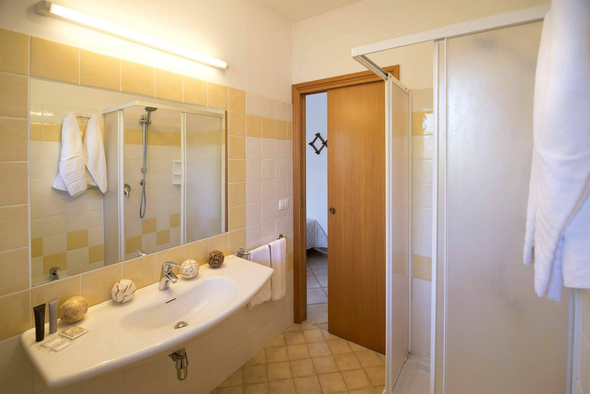 Residence Pineta Verde Мілано-Маріттіма Екстер'єр фото